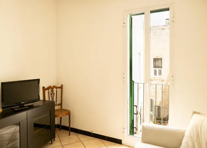 Be Happy Apartment *